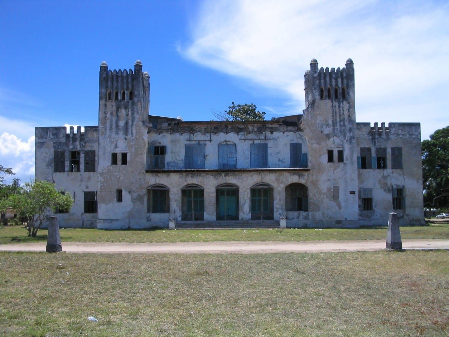 El antiguo cuartel general de la colonia alemana Bagamoyo Tanzania