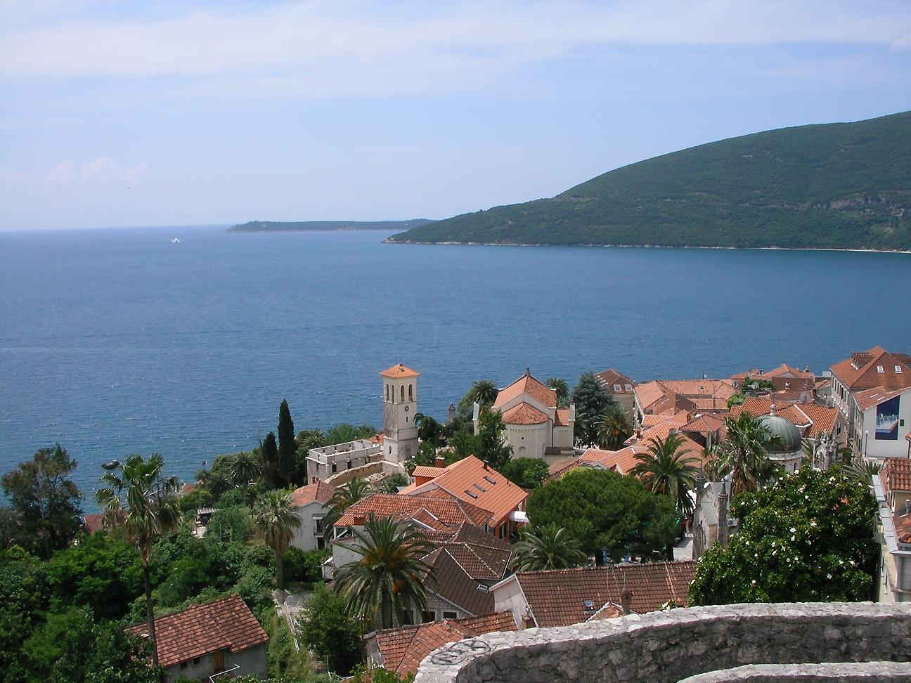 El casco antiguo de Herceg Novi y la bahía de Kotor Herceg Novi Montenegro