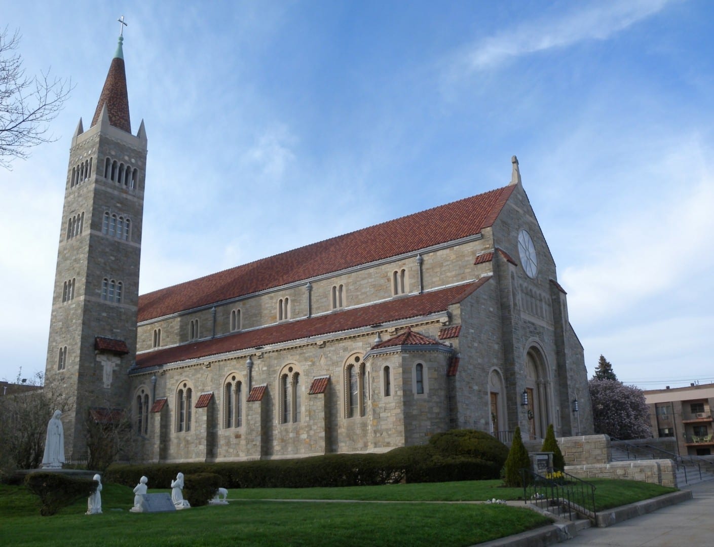 La Iglesia Católica Romana de San Vicente de Paul Bayonne Estados Unidos