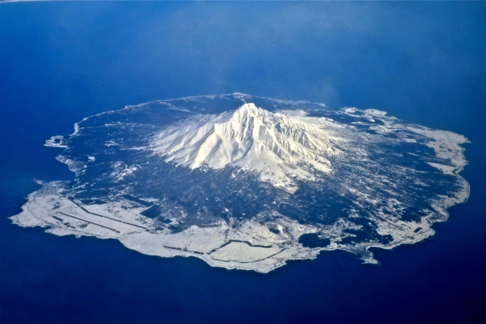 Monte Rishiri Rishiri Island Japón