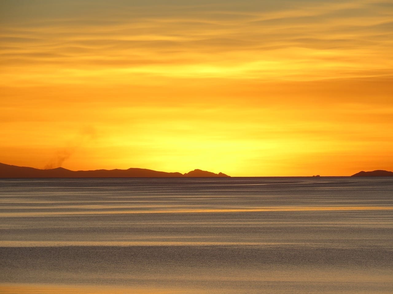 Puesta Del Sol Lago Titicaca Perú Perú